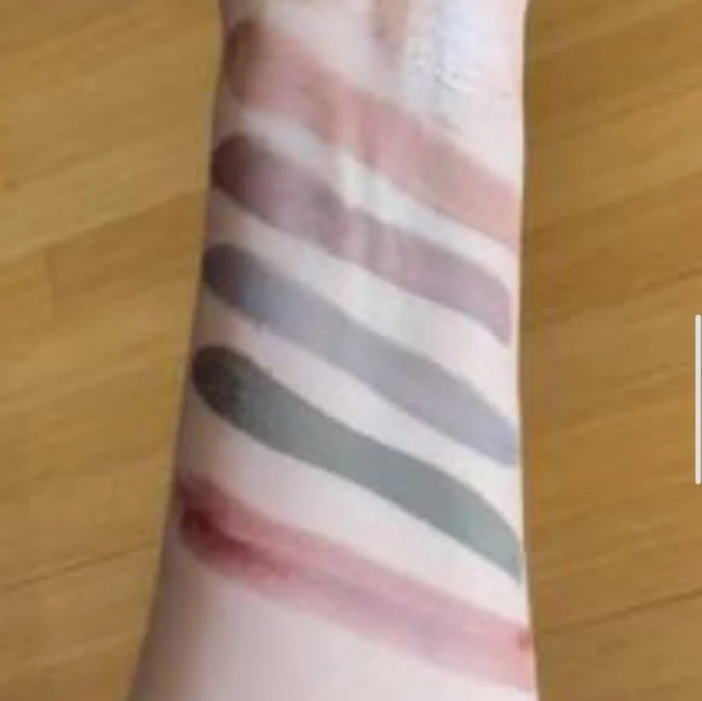 🧚‍♀️SHEER MALACHITE Stila Suede Shade DISCONTINUED Liquid Eyeshadow NWT